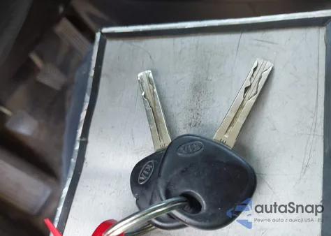 2016 Kia Soul из США, поврежденный, VIN KNDJN2A23G7845167